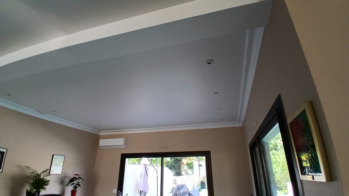 Plafond et murs après